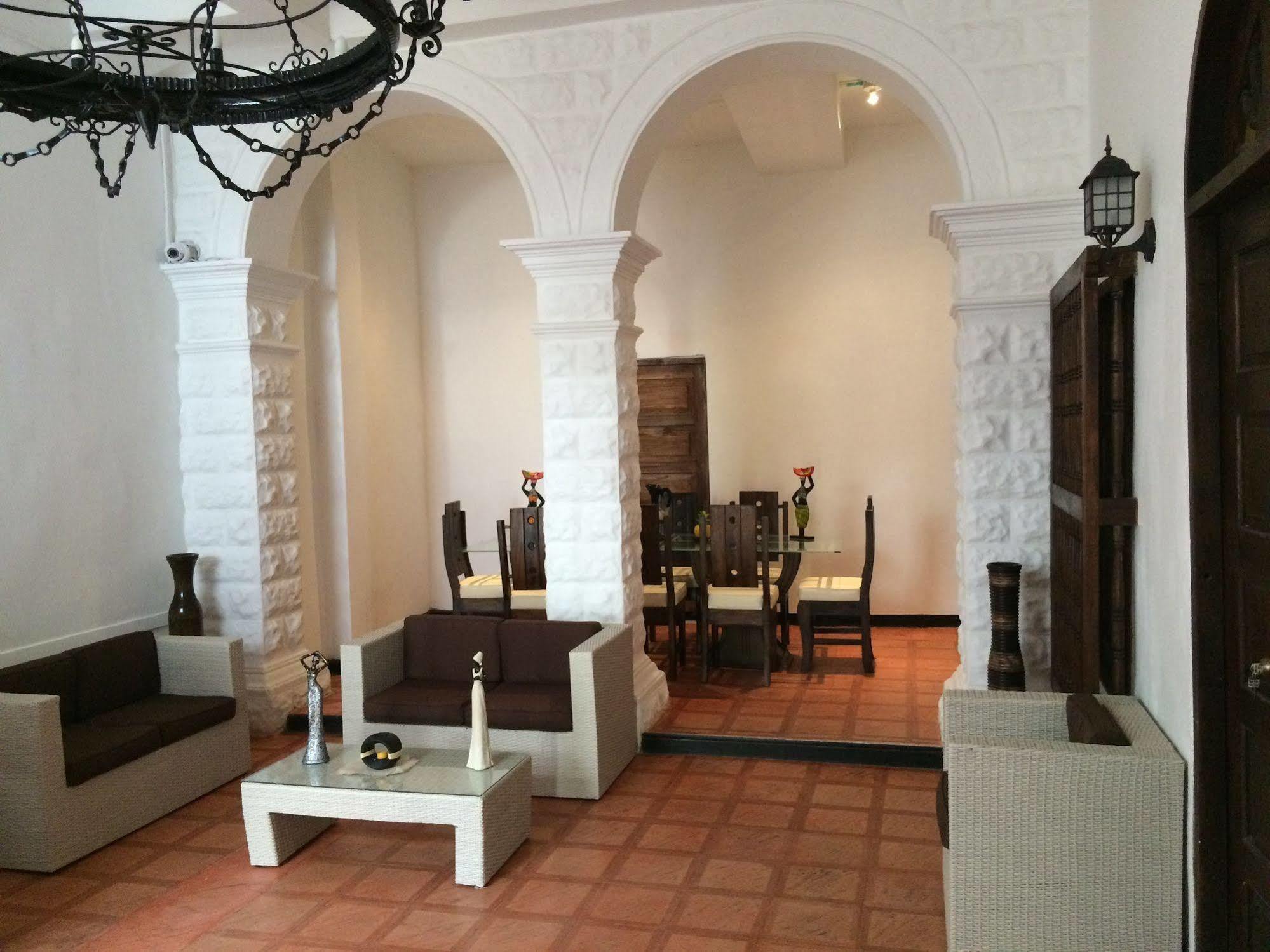 Santa Alejandría Hotel